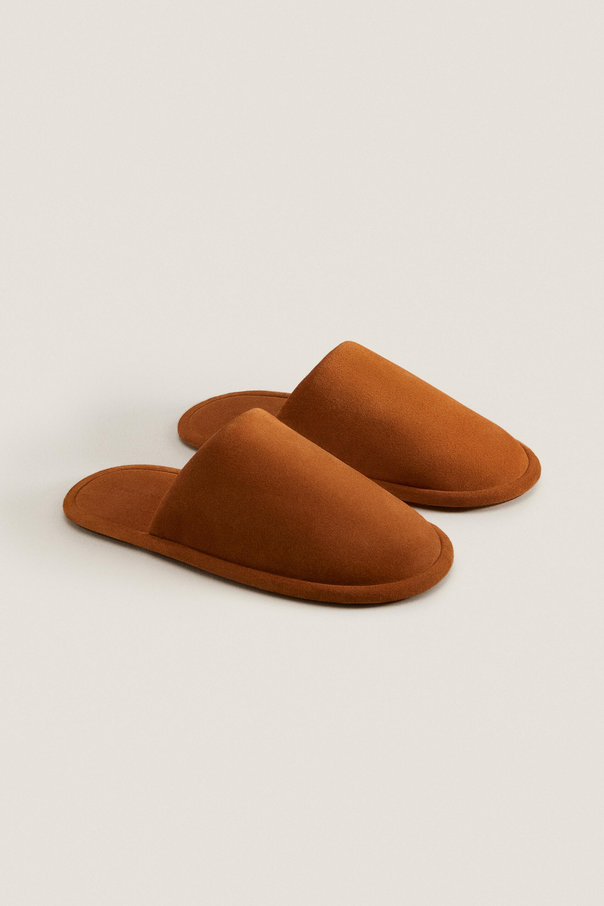 

Тапочки мужские ZARA 12015001 коричневые 45 RU (доставка из-за рубежа), 12015001