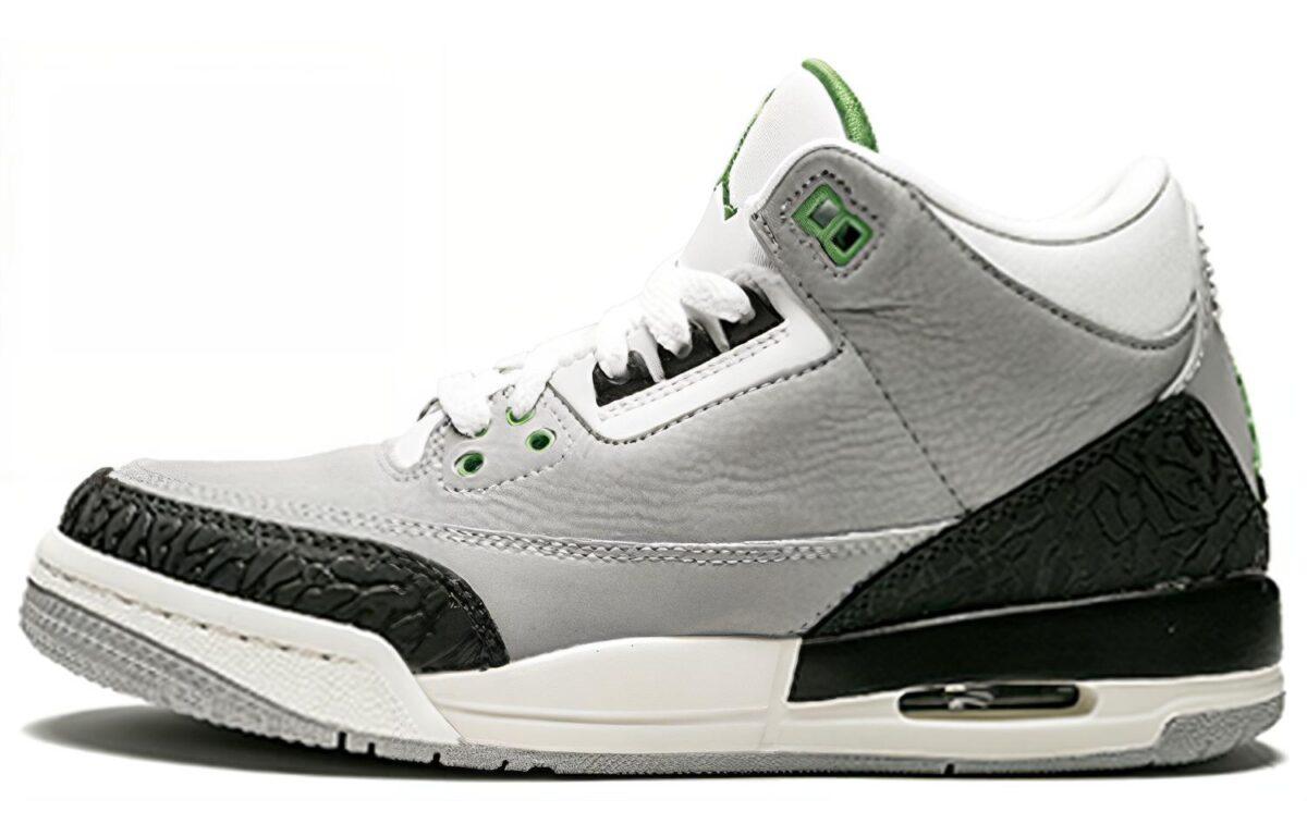 

Кеды унисекс Jordan Air Jordan 3 Retro GS серебристые 35.5 EU, Серебристый, Air Jordan 3 Retro GS