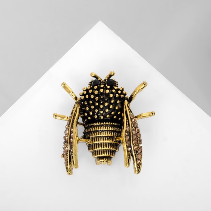 

Брошь из бижутерного сплава Queen Fair 3443558, стразы
