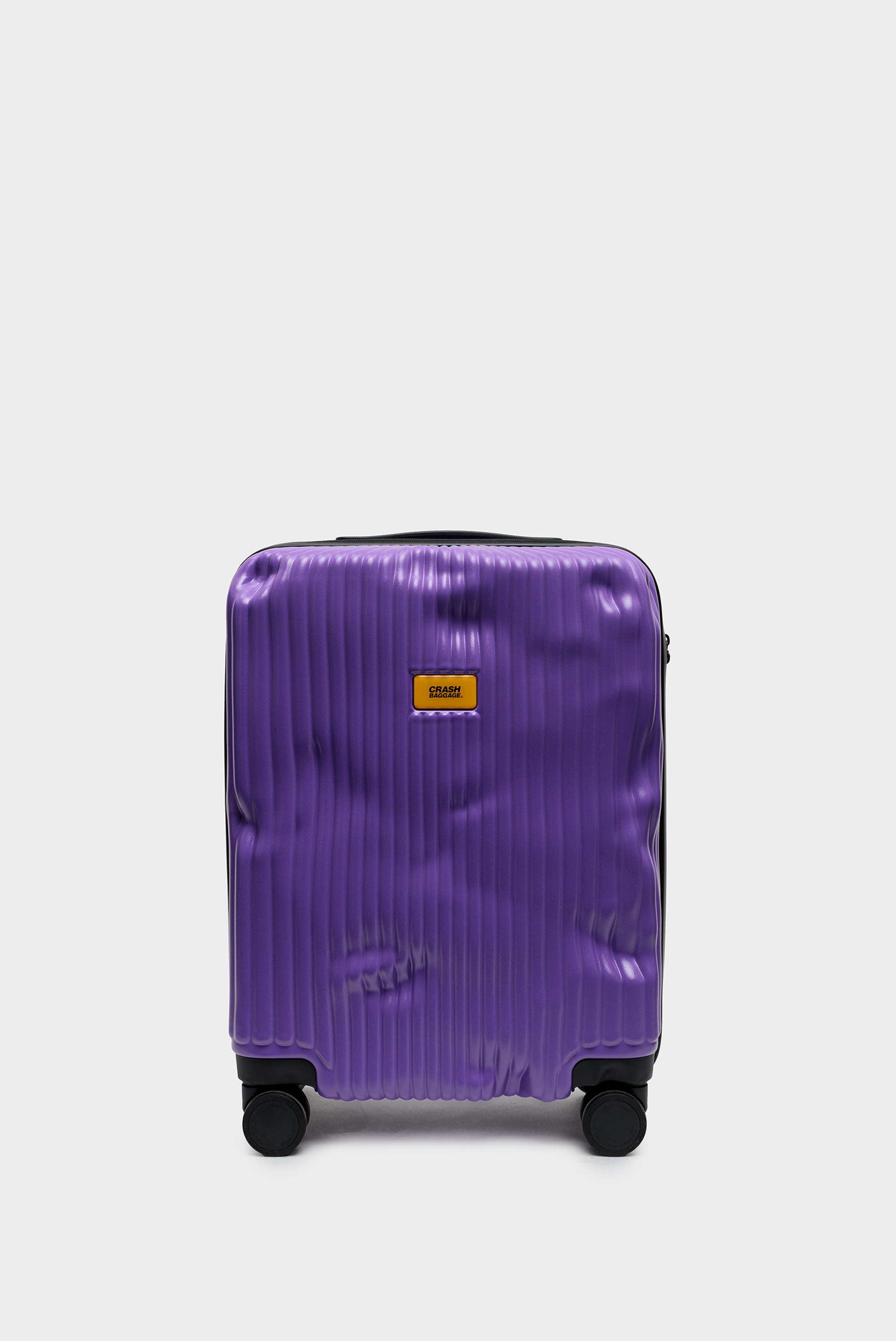 Чемодан унисекс Crash Baggage stripe cabin small фиолетовый 55х40х22 см 41990₽