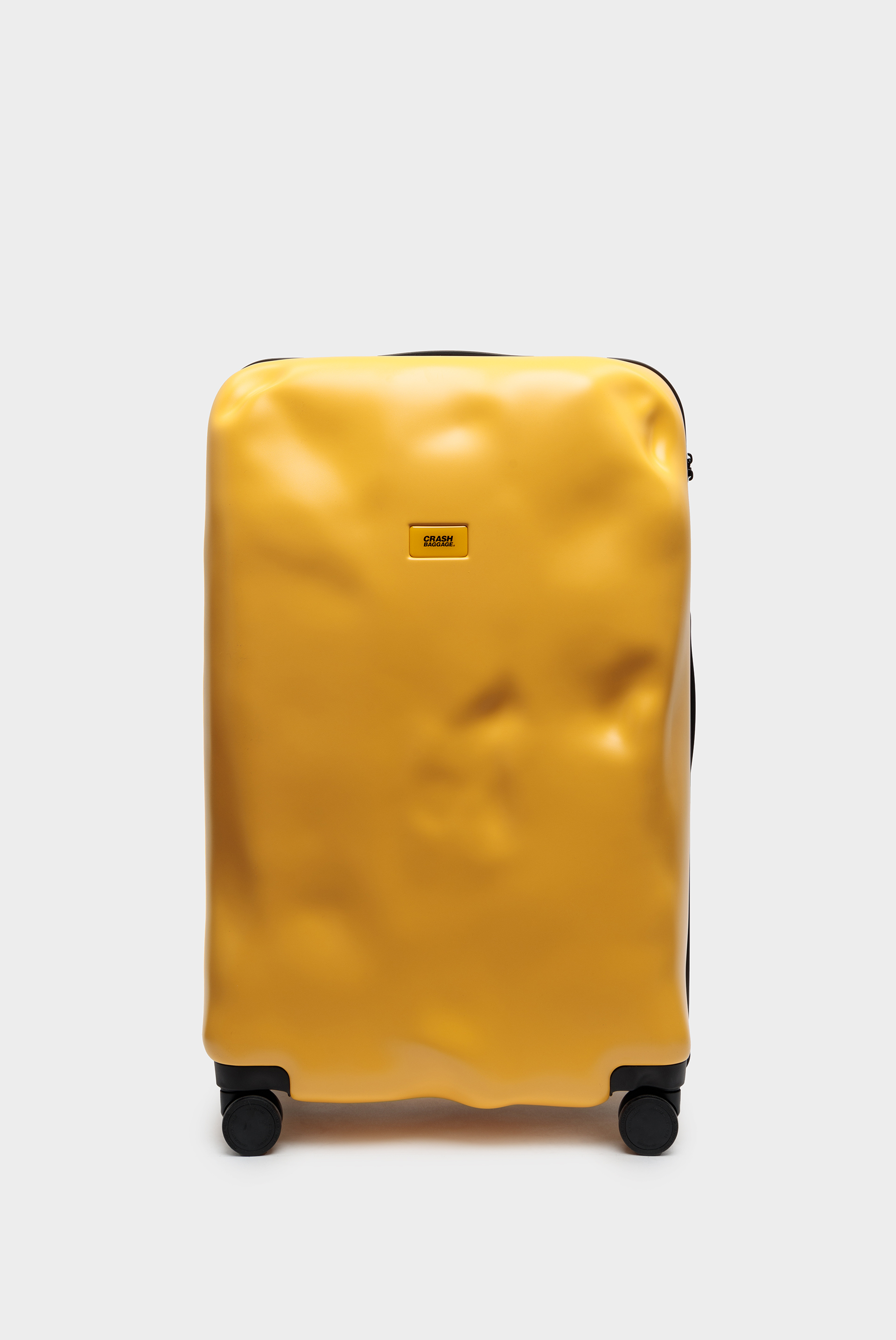 Чемодан унисекс Crash Baggage icon large желтый 79х50х30 см 49990₽