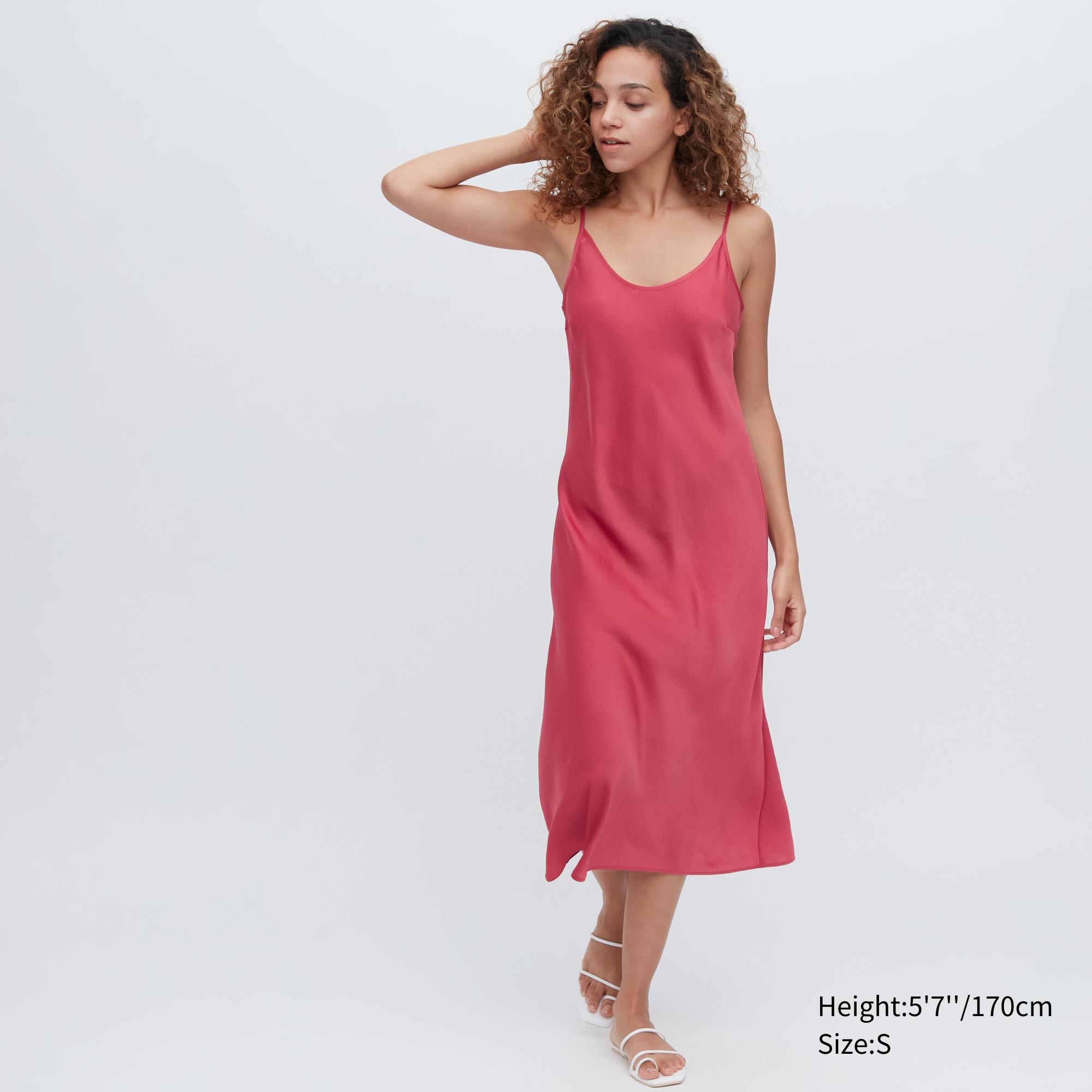

Сарафан женский UNIQLO 455681COL14 красный S (доставка из-за рубежа), 455681COL14