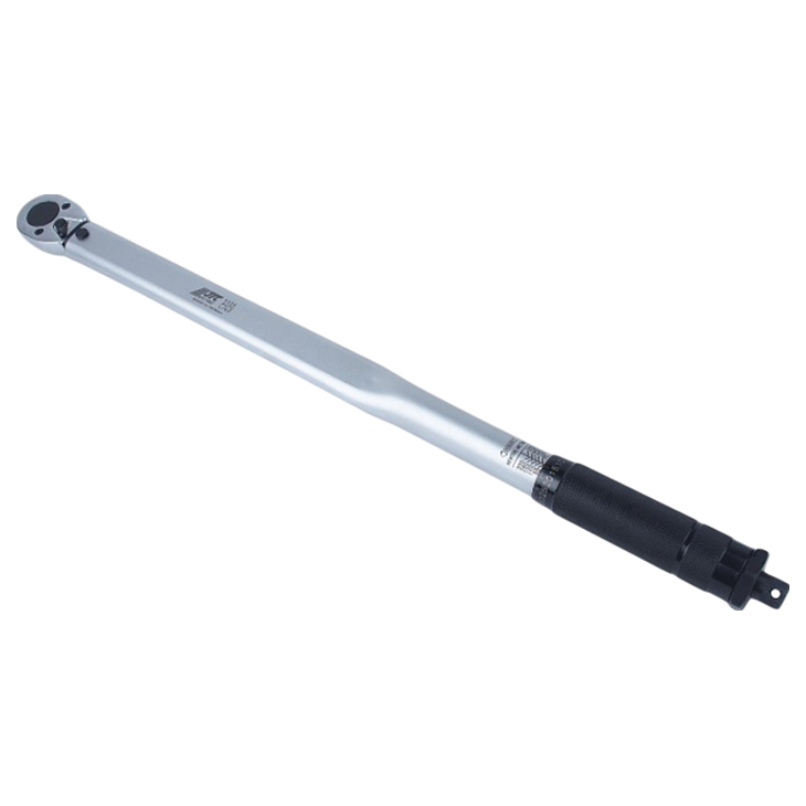 

JTC Ключ динамометрический 1/2" усилие затяжки 50-365Nm, длина 635мм 6904