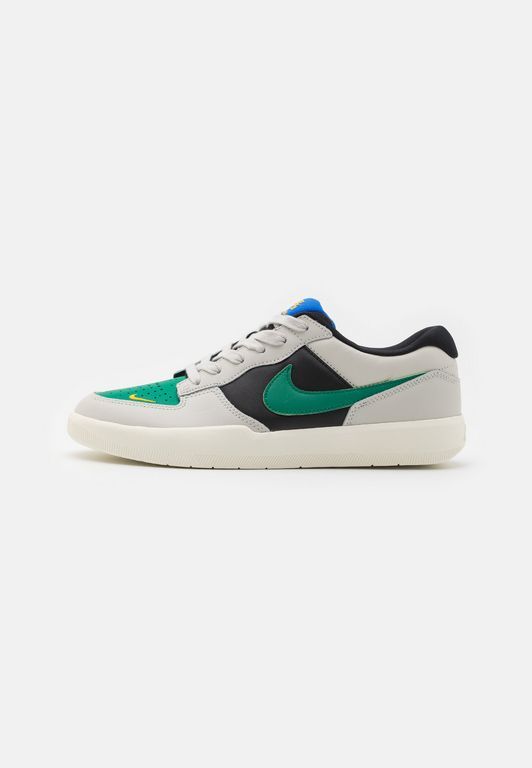 

Кеды мужские Nike NS415O01C белые 40 EU, Белый, NS415O01C