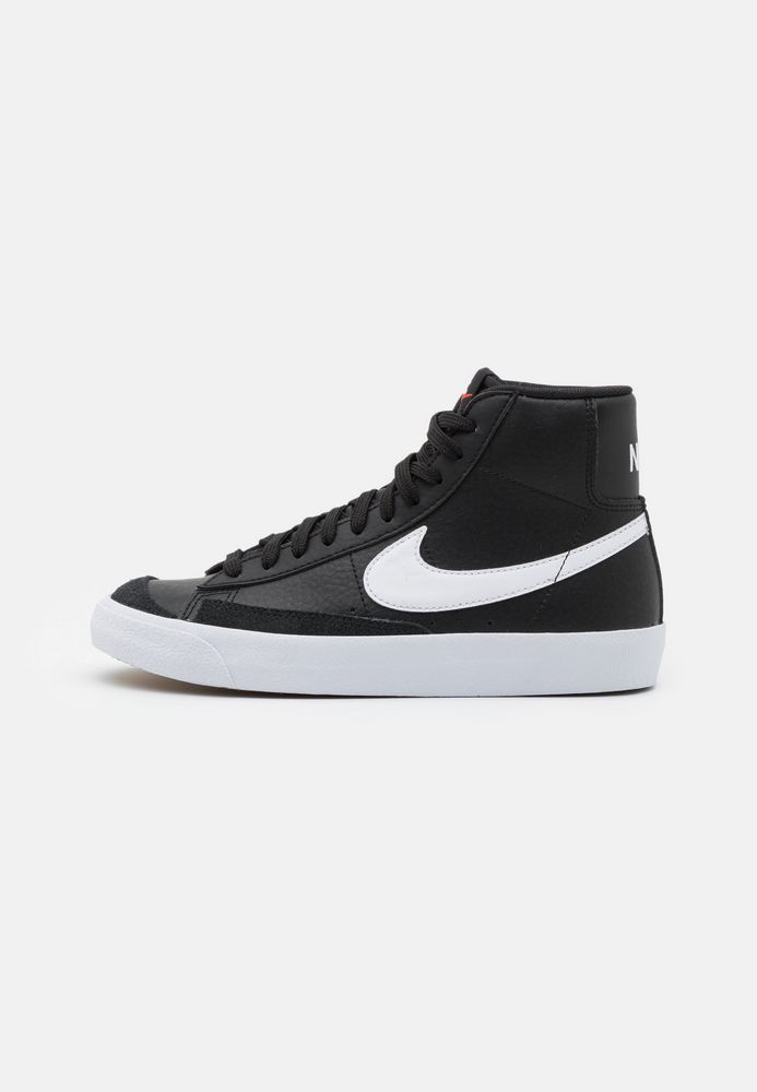

Кеды мужские Nike NI114D0GX черные 35.5 EU, Черный, NI114D0GX