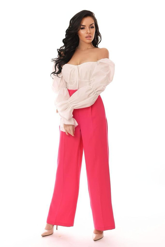 

Костюм женский DAZZLE STYLE Кокетка белый; розовый 42 RU, Кокетка