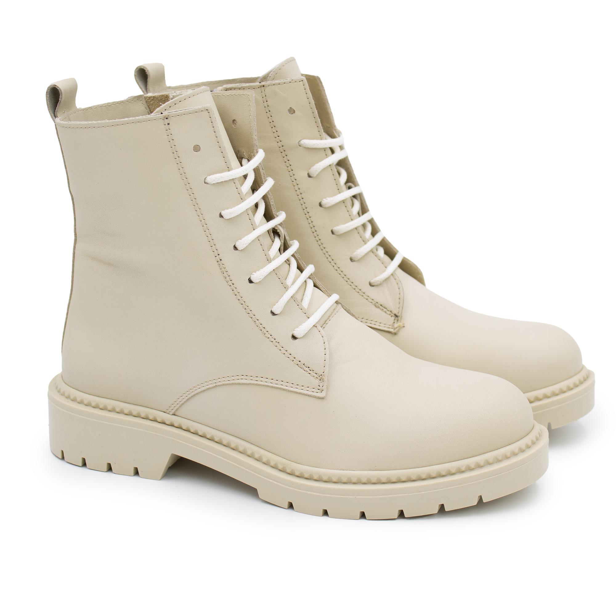 

Ботинки женские Clarks 22212019 белые 41 EU, Белый, 22212019