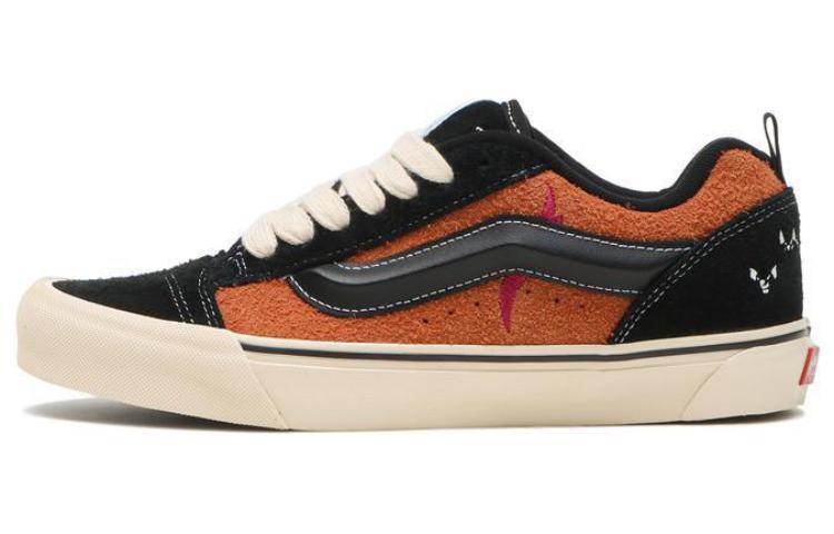 

Кеды унисекс Vans Disney x Knu Skool черные 44 EU, Черный, Disney x Knu Skool