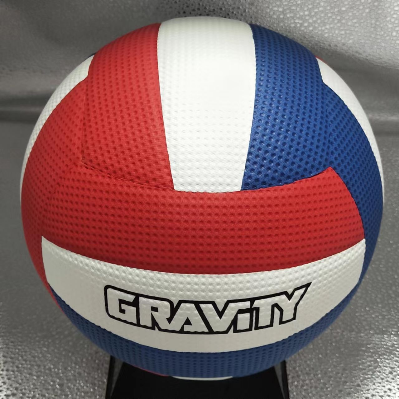 Волейбольный мяч Gravity AVA2035-1, черный лого, 5