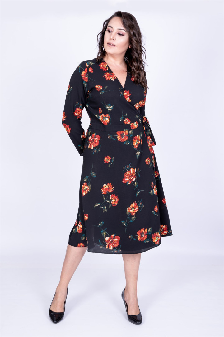 

Платье женское My Line Moda 681 черное 46 RU (товары доставляются из-за рубежа), 681