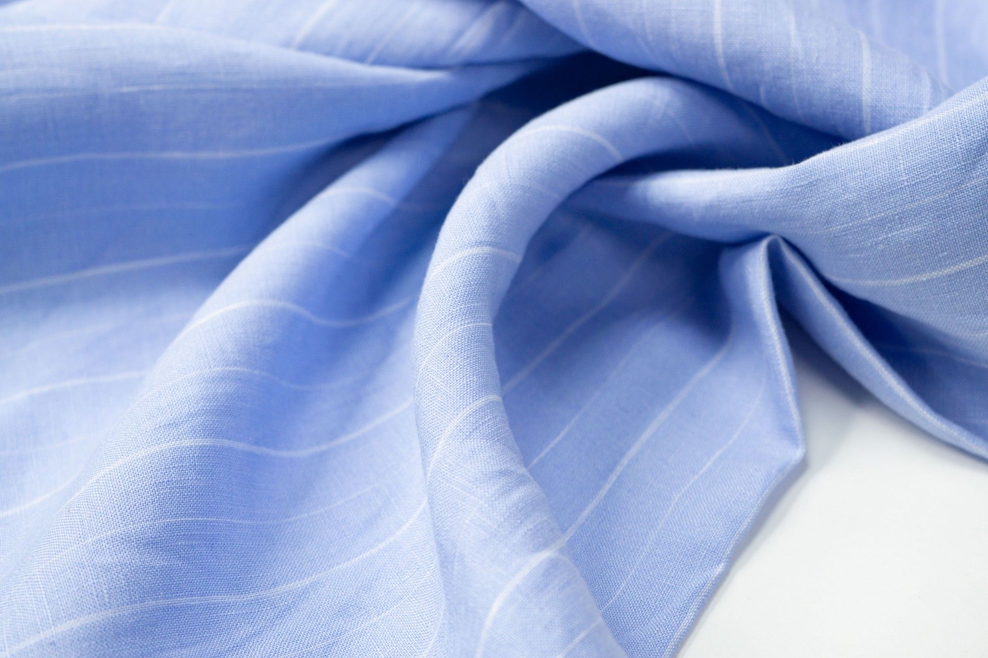 Ткань UNOFABRIC A323157 Лен Herno полоска голубая. Ткань для шитья 100x143 см