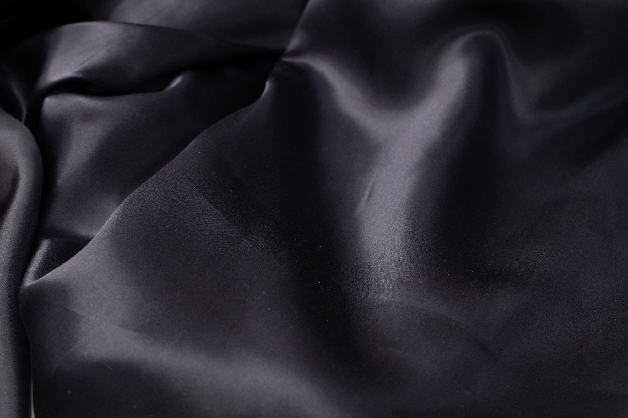 

Ткань UNOFABRIC A123287 Шелк атлас черный. Ткань для шитья 100x135 см