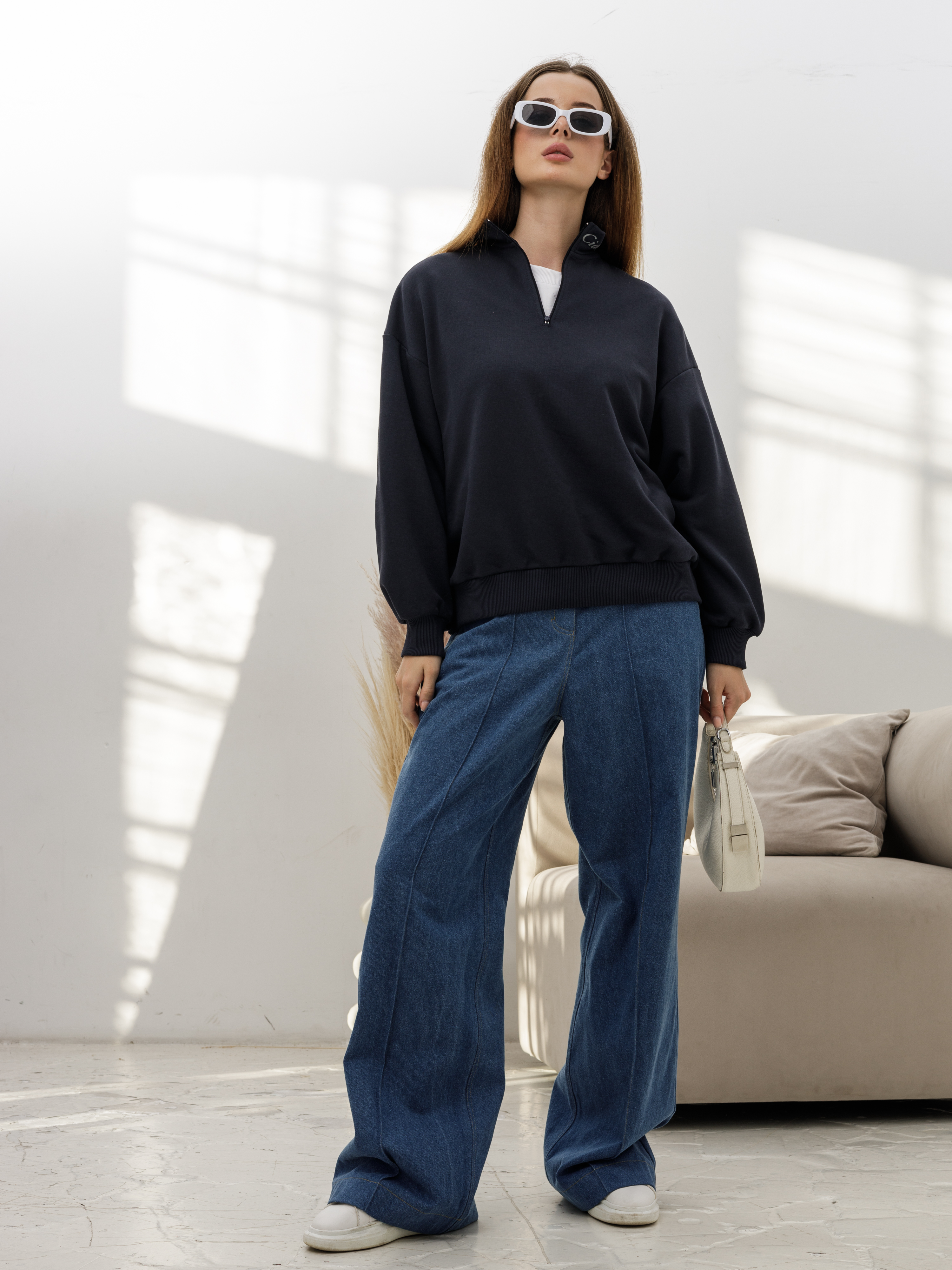 

Свитшот женский NoBrand Амильфикост2 серый 44 RU, Амильфикост2