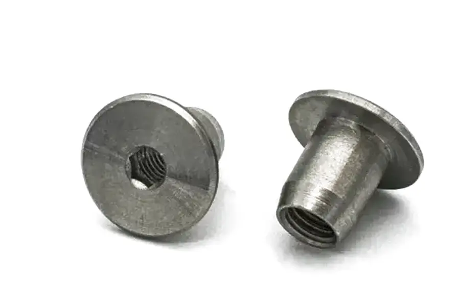 

Гайка Эриксона с плоской головкой DINFIX нерж А2 М6 (1 шт) 00-0004810