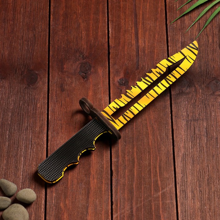 Сувенирное игрушечное оружие из дерева «Штык нож», жёлтый леопард