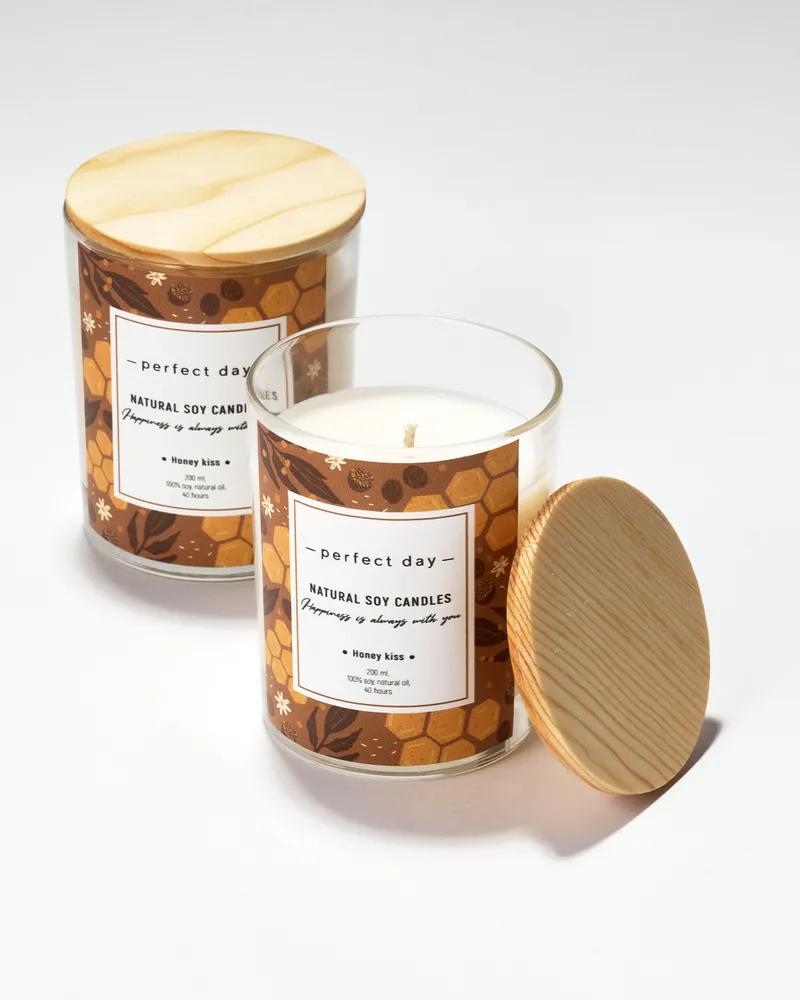 

Свеча ароматическая PERFECT DAY CANDLES Пряный мед и бобы тонка, медовый поцелуй, Пряный мед и бобы тонка хлопковый фитиль