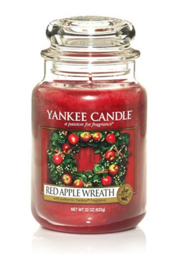 

Ароматическая свеча Yankee Candle Red Apple Wreath 623г
