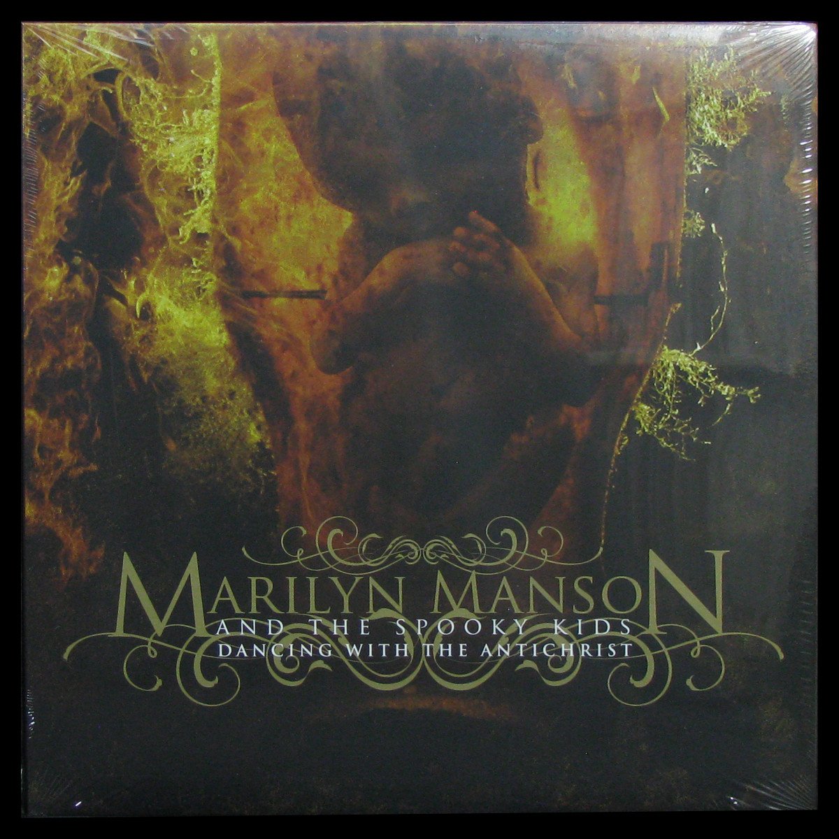 

Marilyn Manson & The Spooky Kids Dancing With The Antichrist (LP)