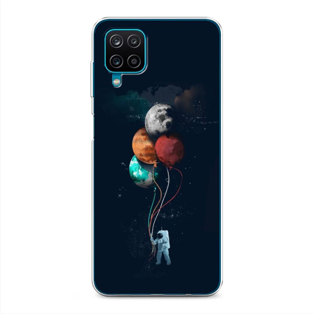 

Чехол на Samsung Galaxy A12/M12 "Космонавт с шариками", Разноцветный, 2101650-4