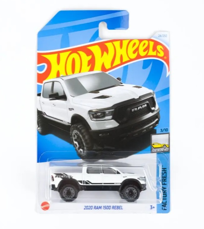 

Машинка базовой коллекции Hot Wheels 2020 RAM 1500 REBEL белая C4982 HTC52, Белый, C4982