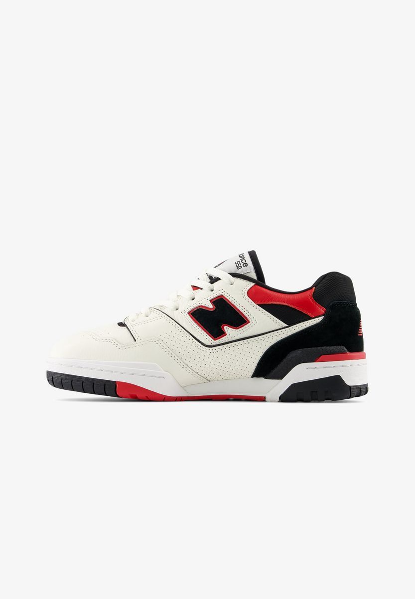 

Кроссовки унисекс New Balance NE215O0EP белые 44 EU, Белый, NE215O0EP