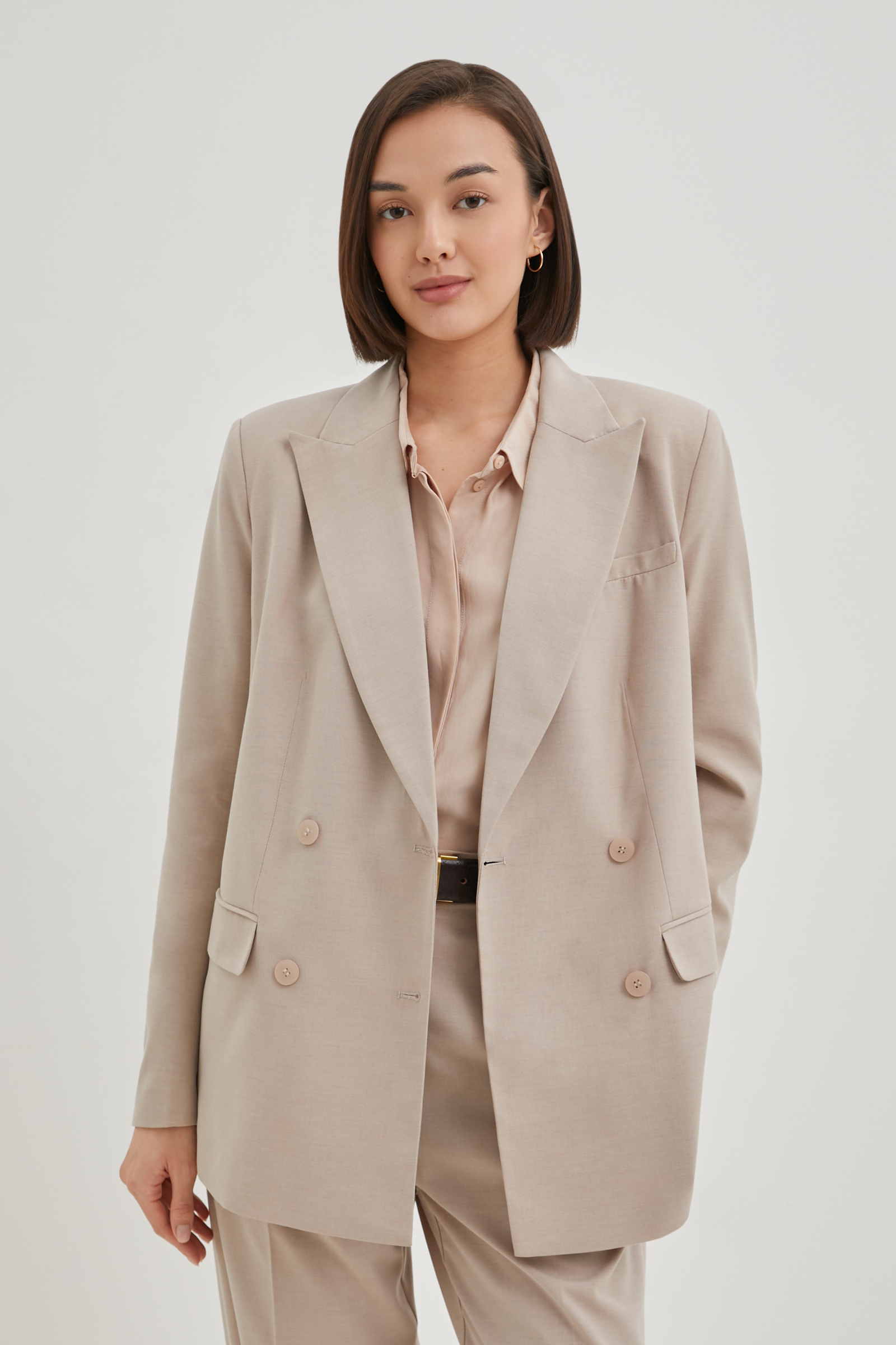 Пиджак женский Finn Flare FBE110209 бежевый S 5990₽