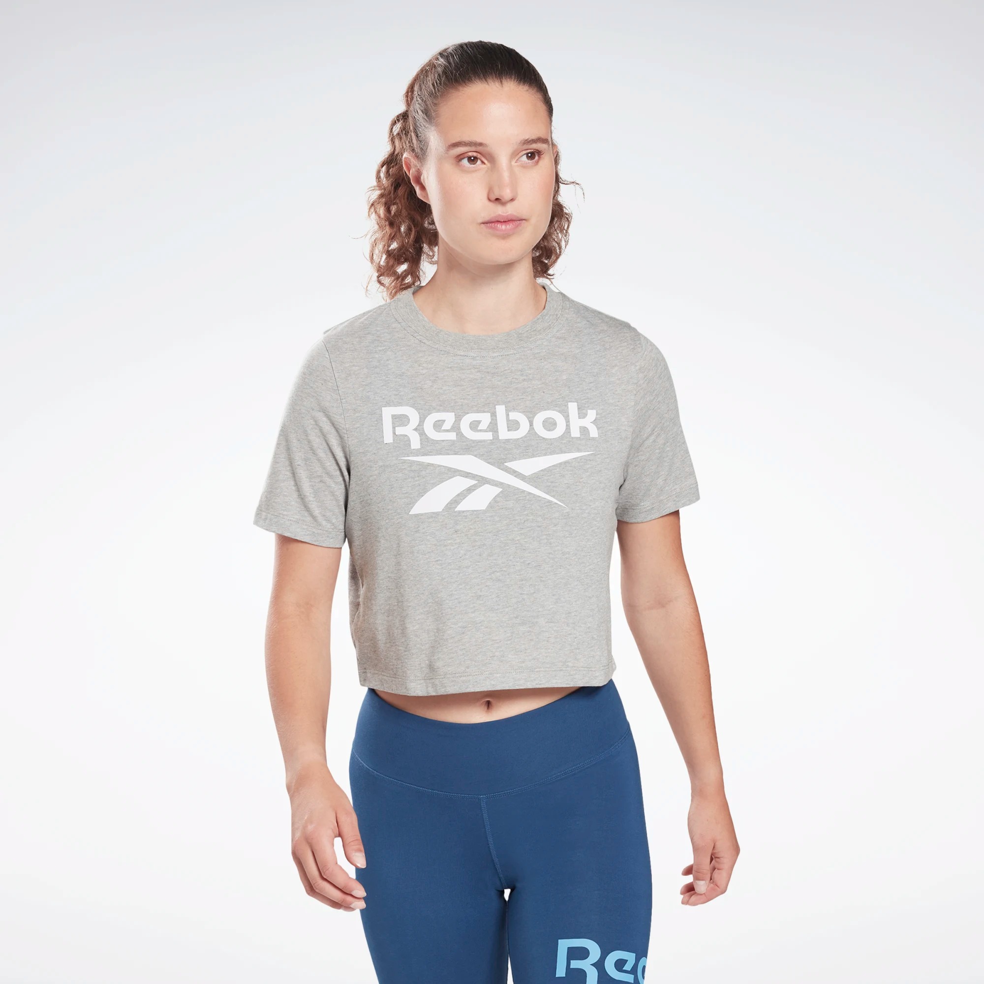 фото Футболка женская reebok hb2275 серая xs