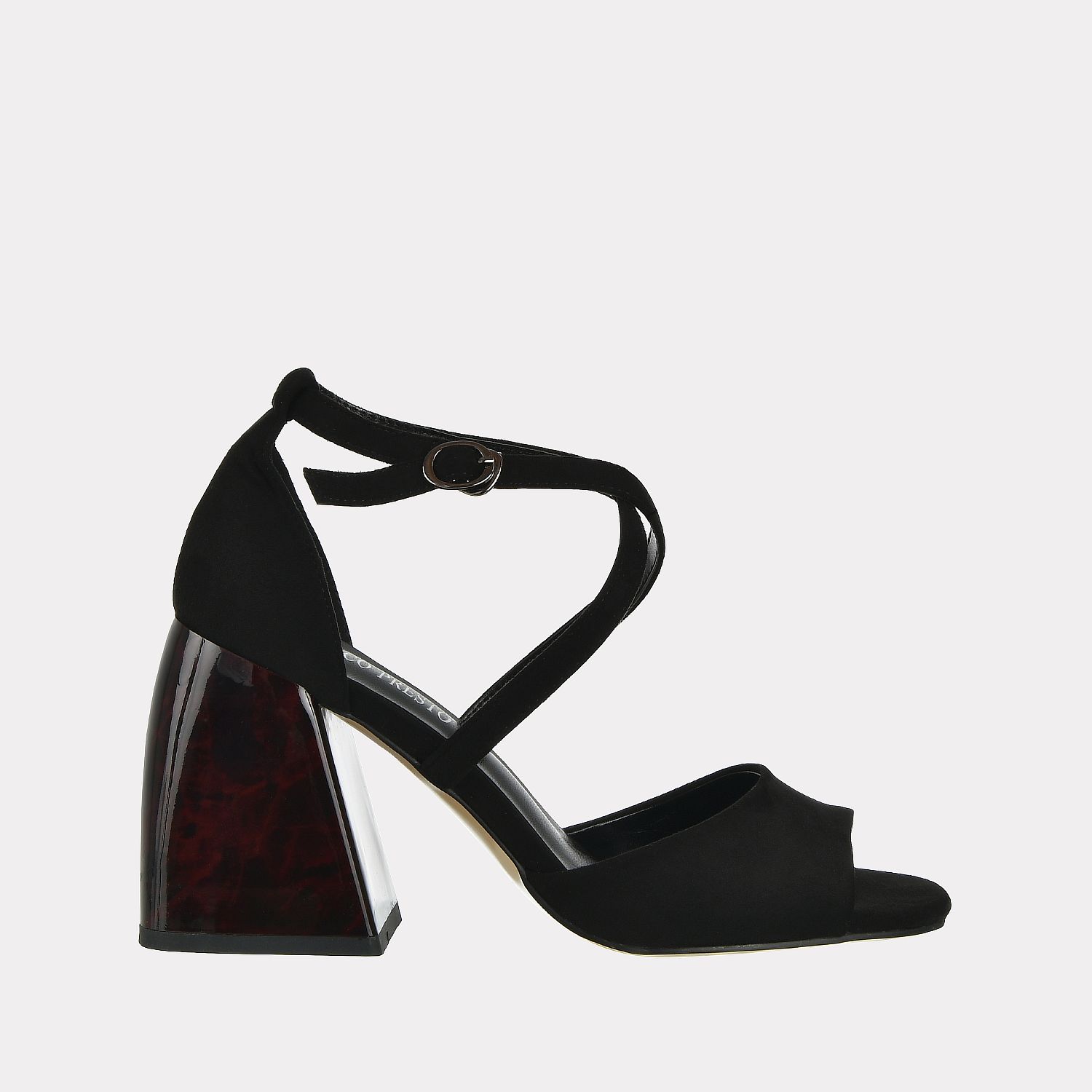 

Босоножки женские Versiya shop 104-579 черные 38 RU, 104-579