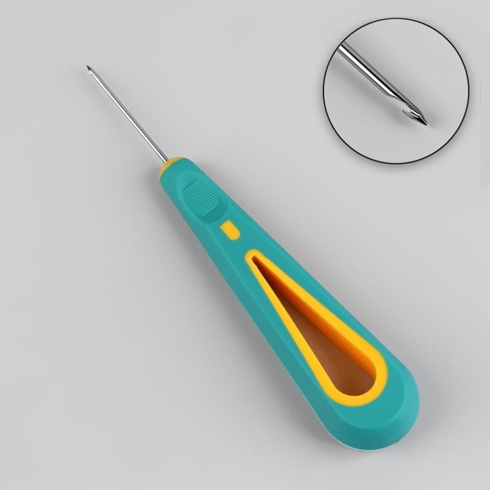 Шило швейное, с крючком, d = 1,6 мм, 13,5 х 3 см