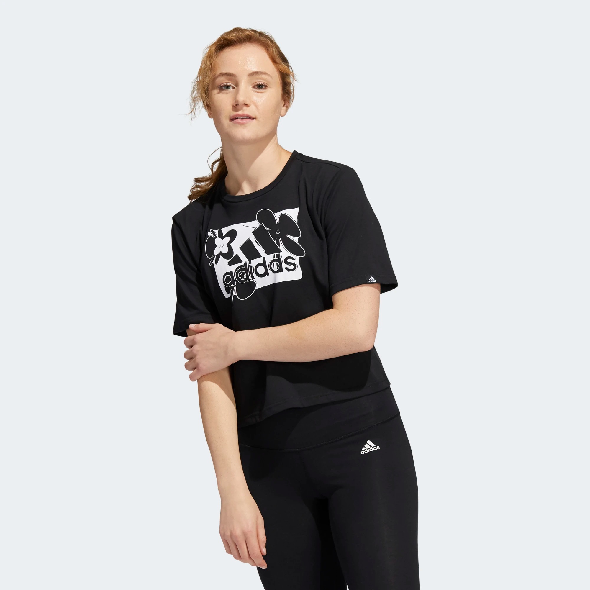 

Футболка женская Adidas HE4932 черная S, HE4932