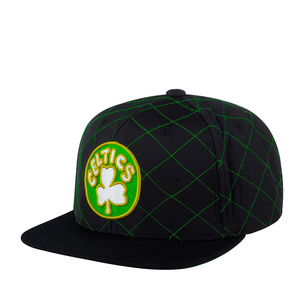 Бейсболка унисекс MITCHELL NESS HHSS1212-BCEYYPPPBLCK Boston Celtics NBA черная, one size