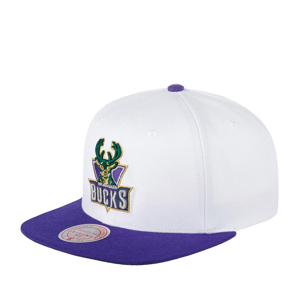 Бейсболка унисекс MITCHELL NESS 6HSSSH21294-MBUWHPR Milwaukee Bucks NBA белая / фиолетовая