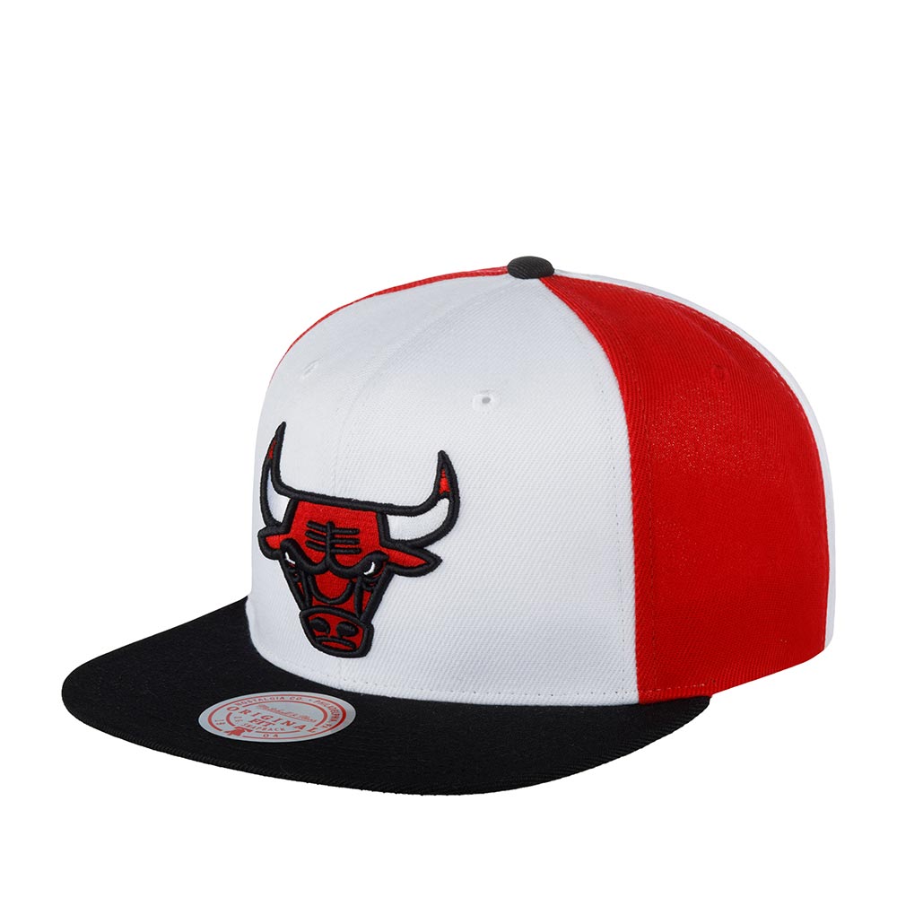Бейсболка унисекс MITCHELL NESS 6HSSSH21298-CBUWHBK Chicago Bulls NBA белая / красная