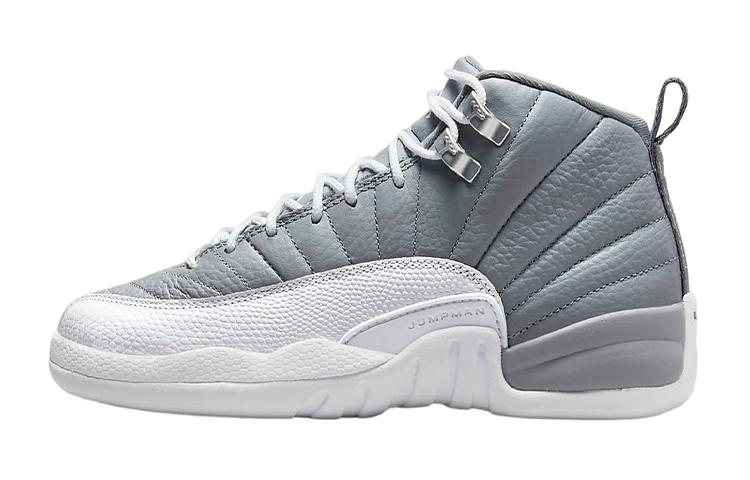 

Кроссовки унисекс Jordan Air Jordan 12 Retro GS серые 36.5 EU, Серый, Air Jordan 12 Retro GS