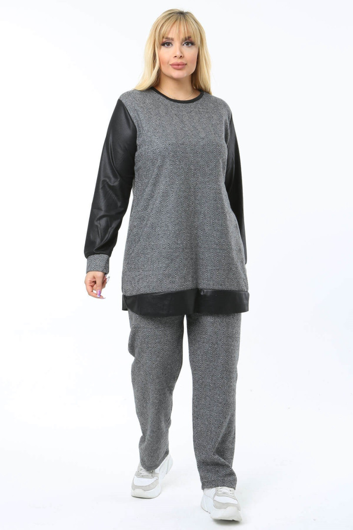 

Костюм женский Mooi XXL 1170 черный 44-46 EU (доставка из-за рубежа), 1170