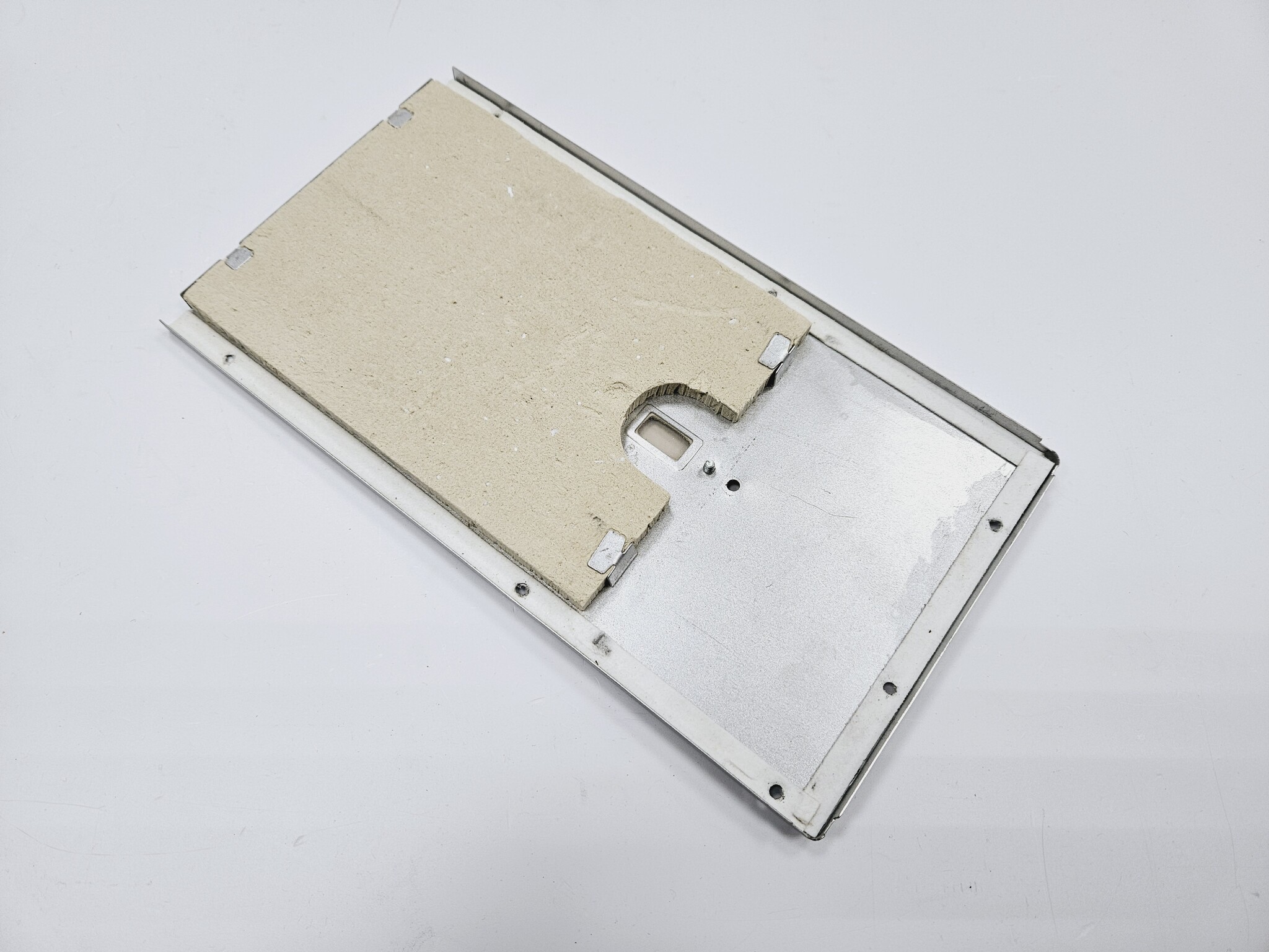 

Передняя часть корпуса DAEWOO 100MSC (арт. 3316316400)
