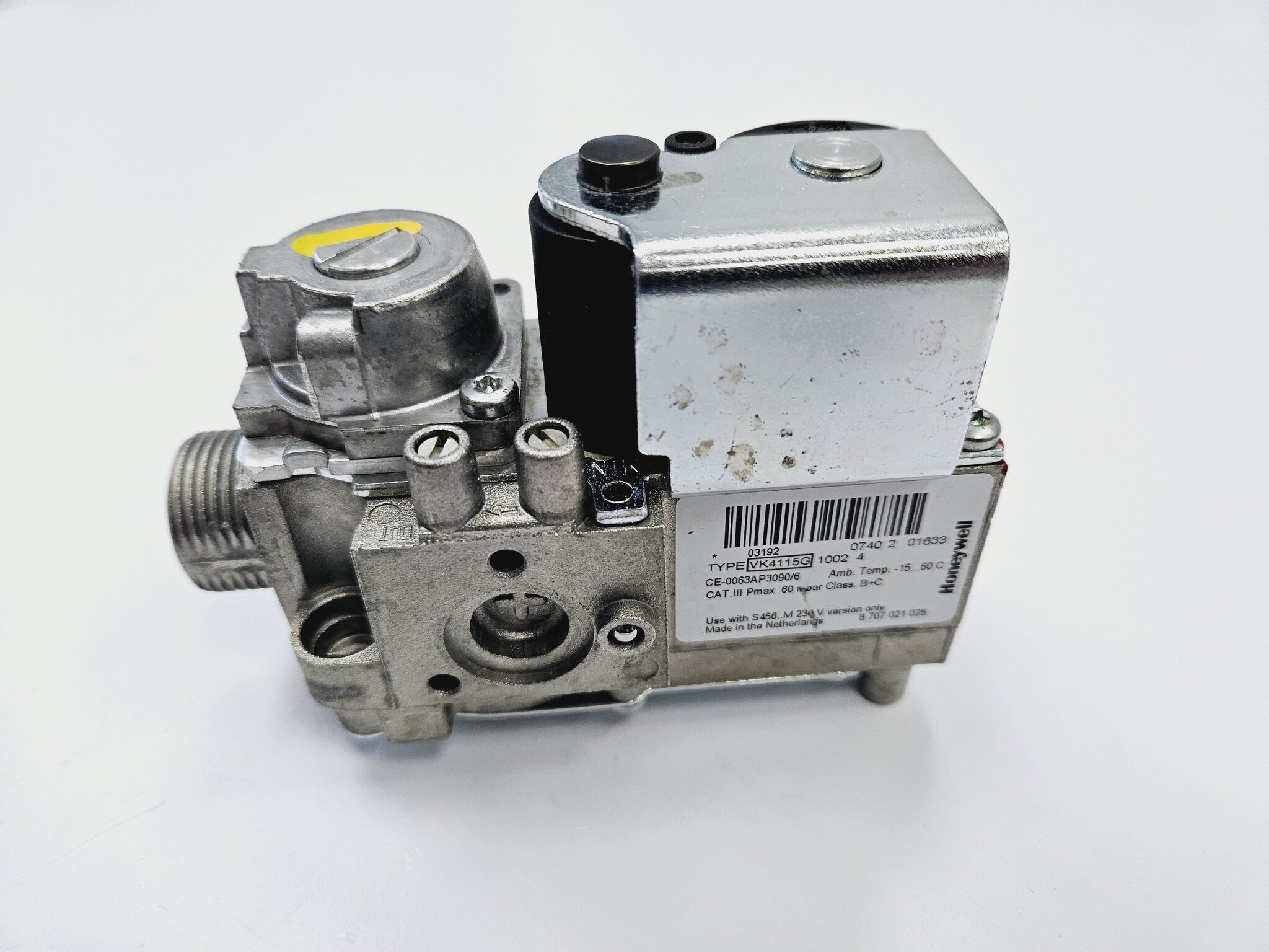 

Клапан газовый (HONEYWELL VK4115G) JUNKERS Ceraclass/Euroline (арт. 8707021026)