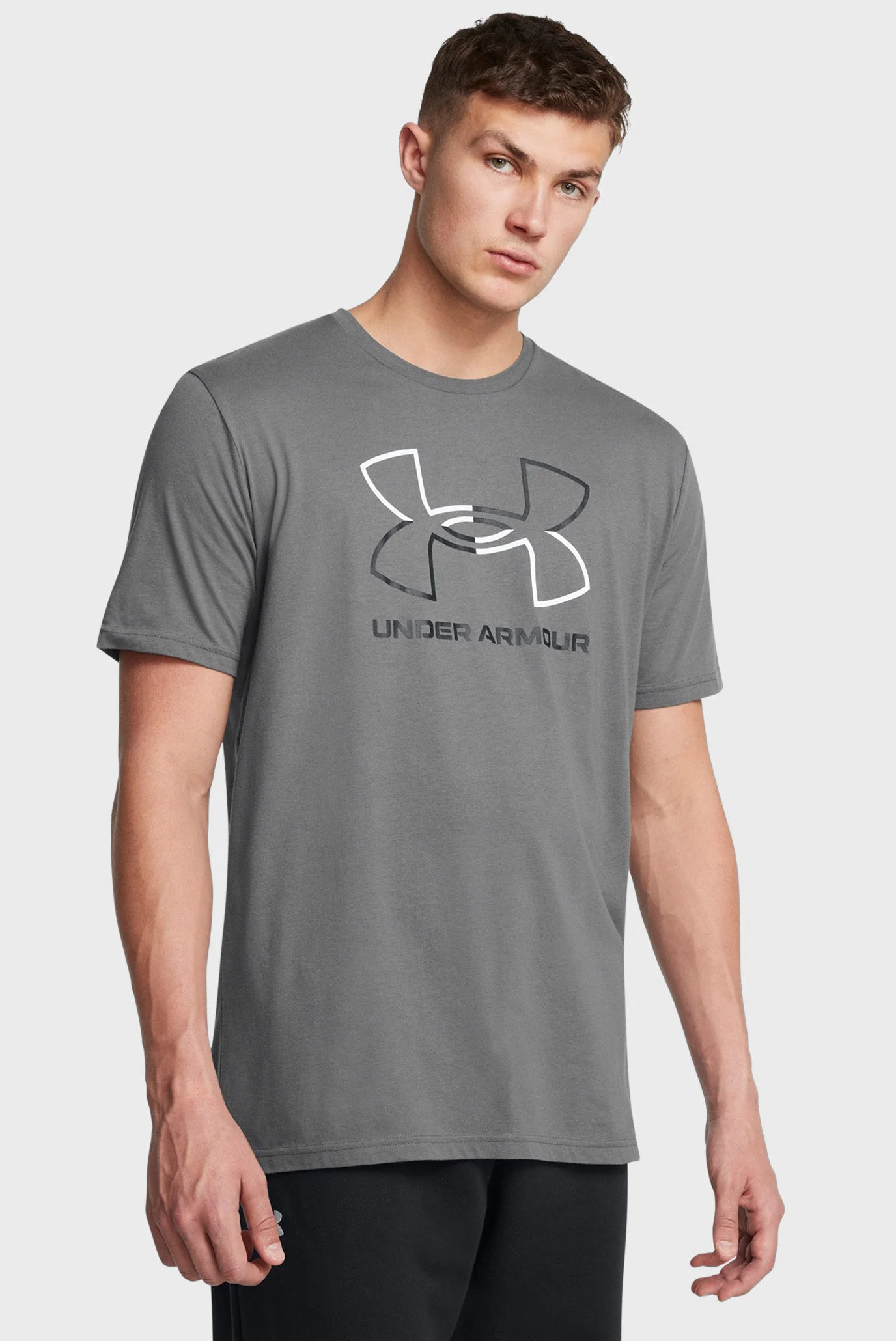 

Футболка мужская Under Armour 1382915 серая XS, 1382915
