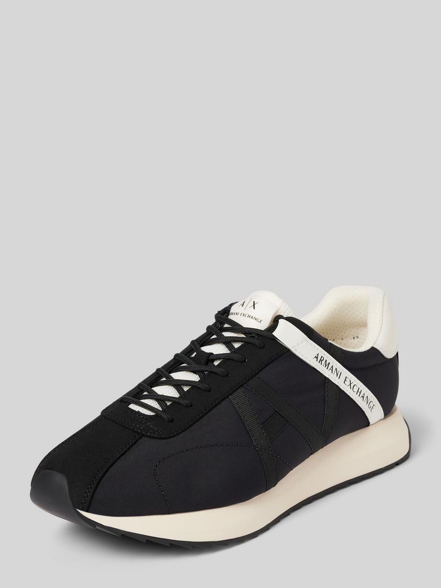 

Кроссовки мужские Armani Exchange XUX150.XV608 черные 45 EU, Черный, XUX150.XV608