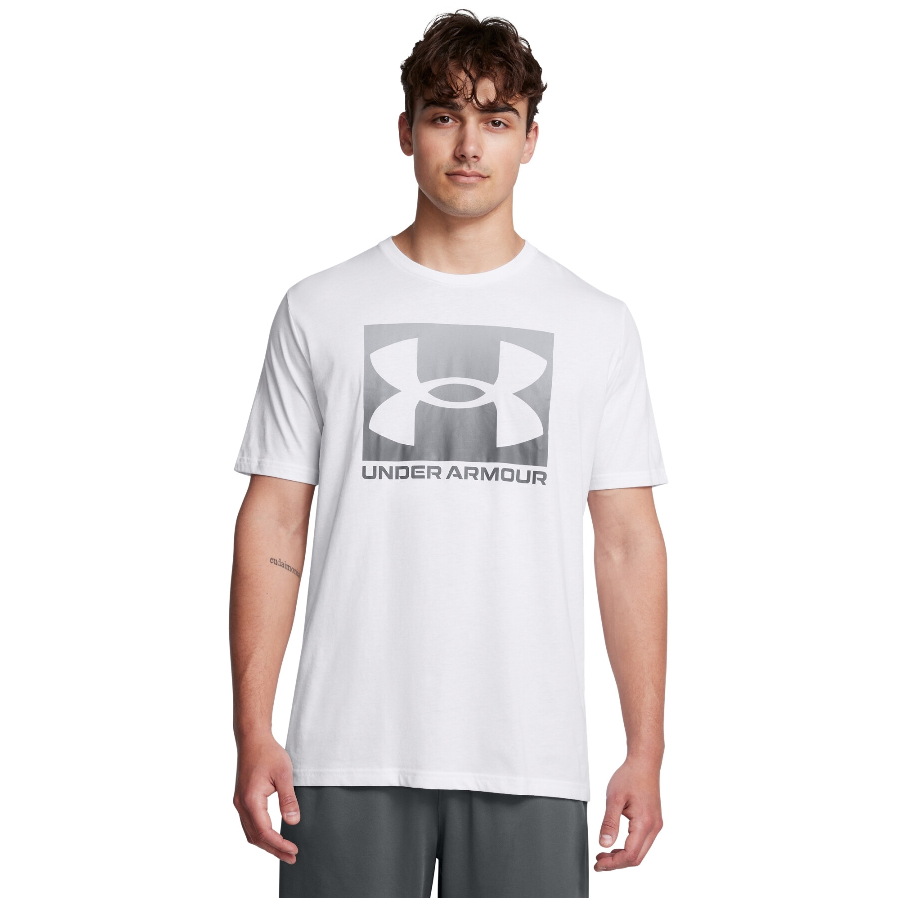 

Футболка мужская Under Armour 1386793 белая XS, 1386793