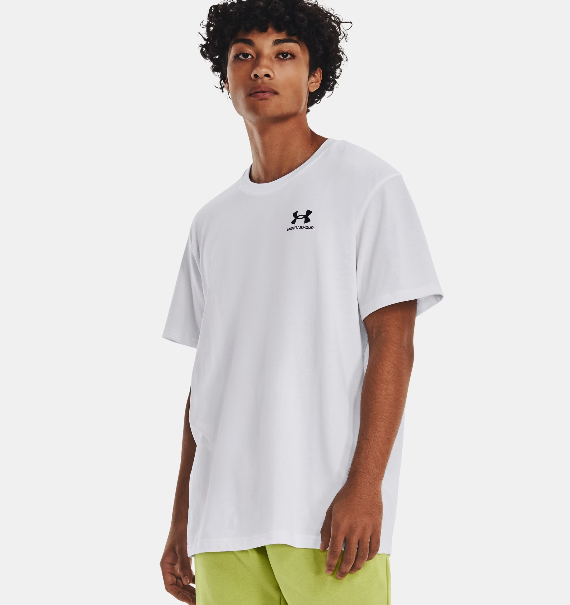 

Футболка мужская Under Armour Logo Emb Heavyweight SS 1373997-100 белая 3XL, Logo Emb Heavyweight SS