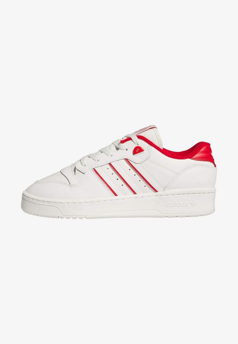 

Кроссовки унисекс Adidas AD144A02N белые 46 EU, Белый, AD144A02N