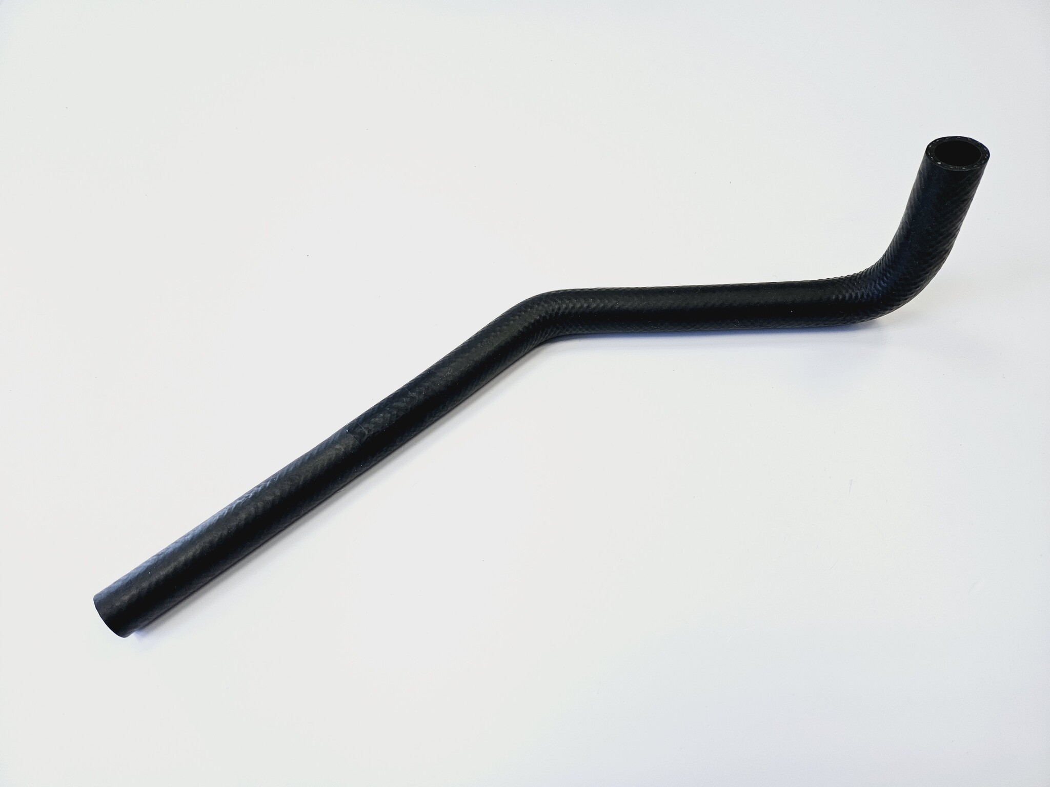 

Шланг подающей линии DAEWOO DGB 100-300 MSC/100-200 ICH (арт. 3313205400)