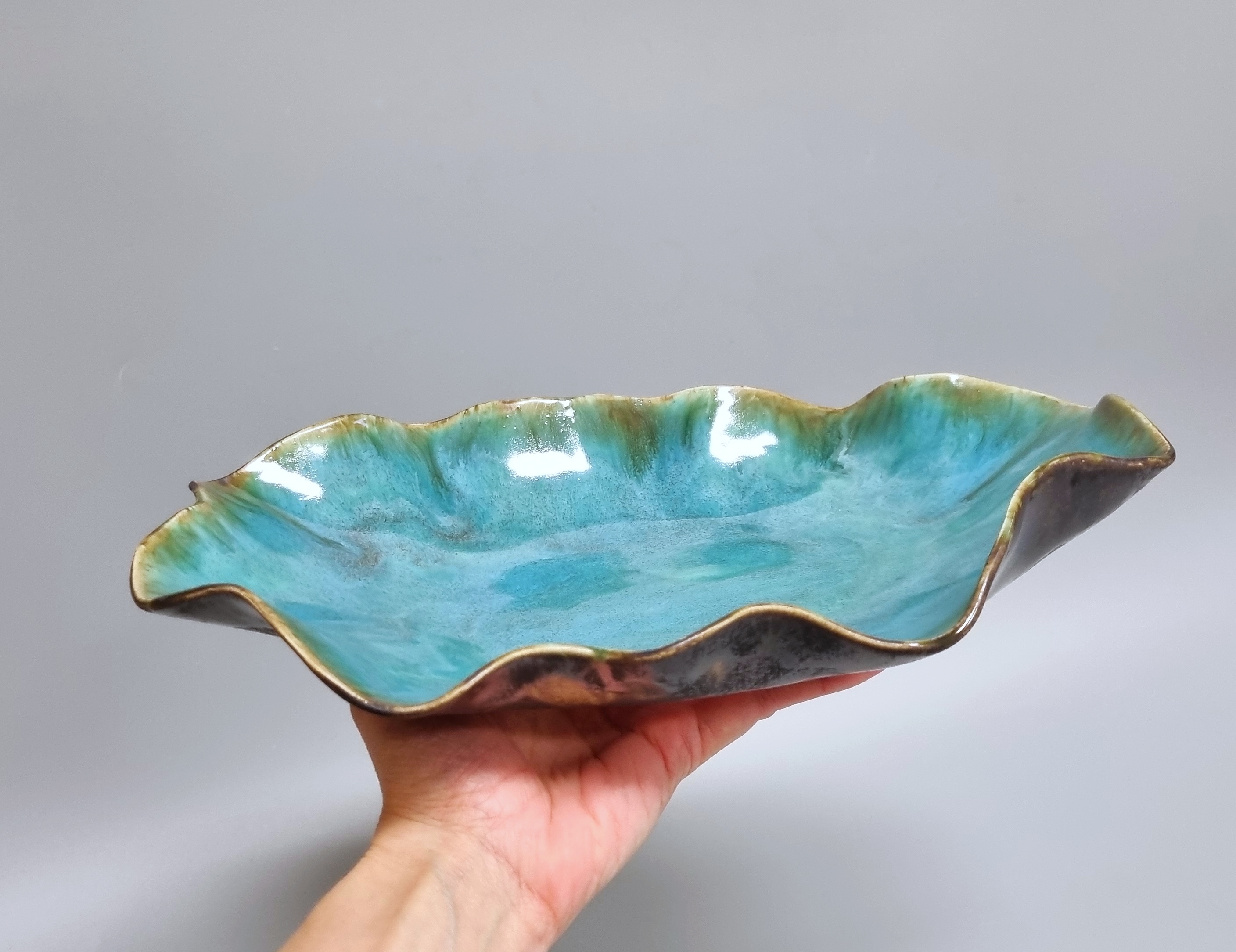 

Авторское блюдо ручной работы Irina Volvach Art Ceramics "Лагуна", Лагуна