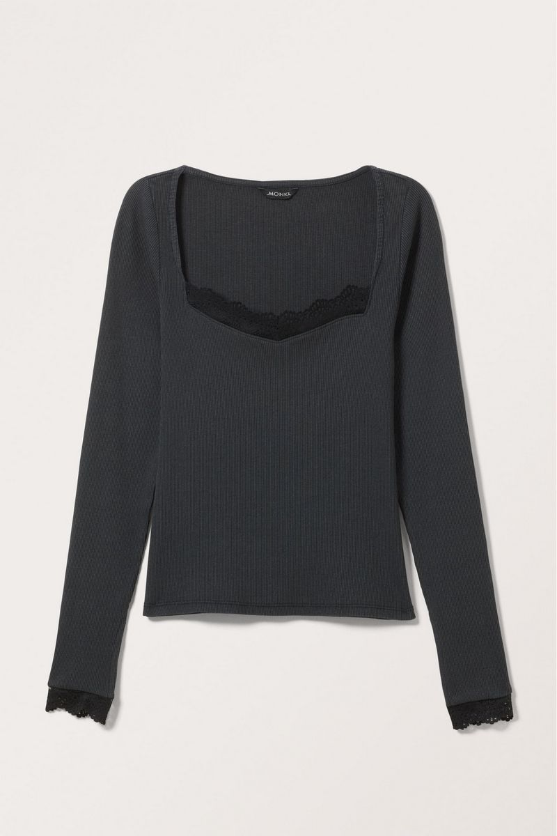 

Джемпер женский Monki 1228490 черный XL, 1228490