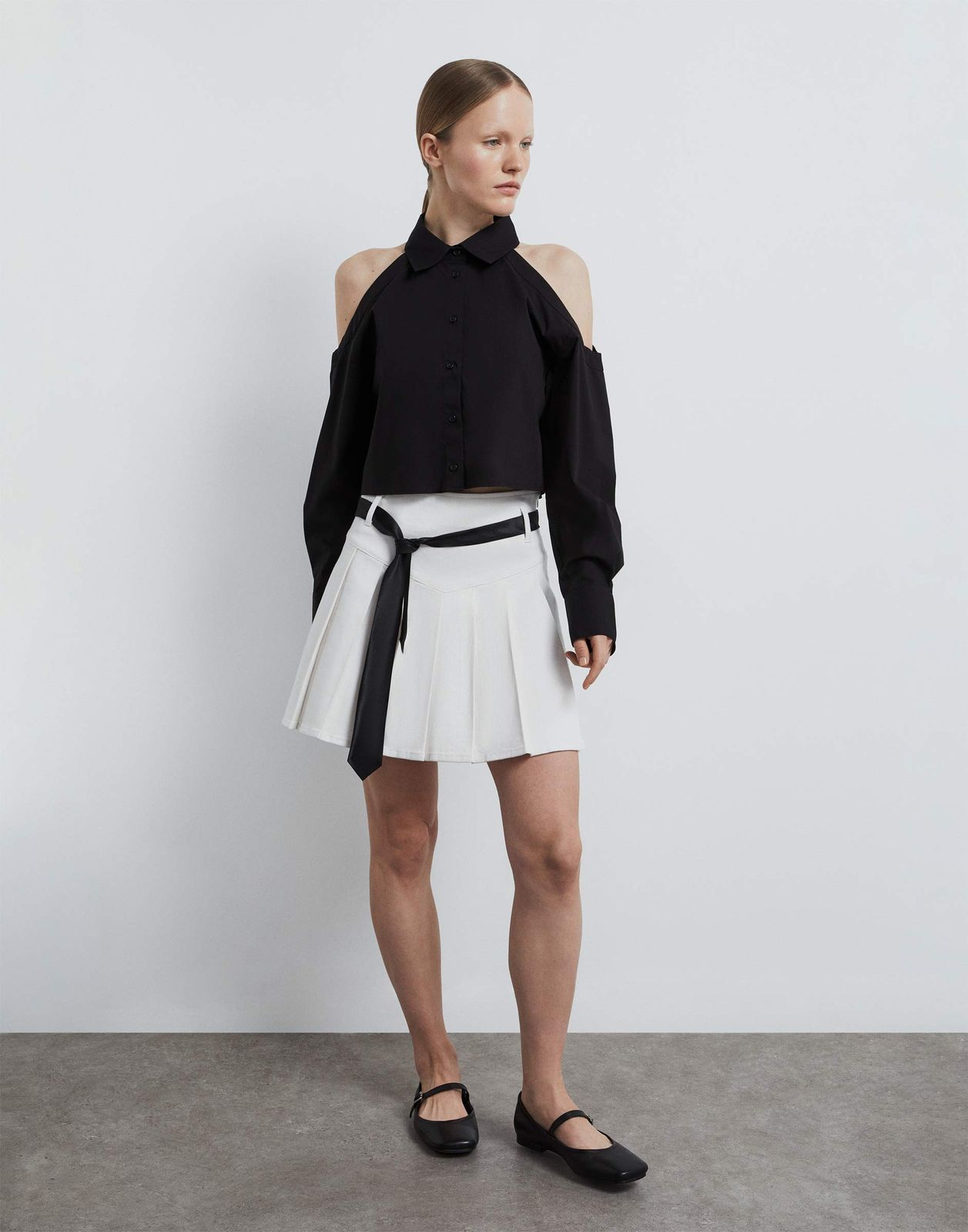 

Рубашка женская Gloria Jeans GWT003865 черный XS/164, GWT003865