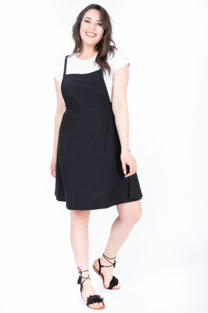 

Платье женское My Line Moda 581 черное L (товары доставляются из-за рубежа), Черный, 581