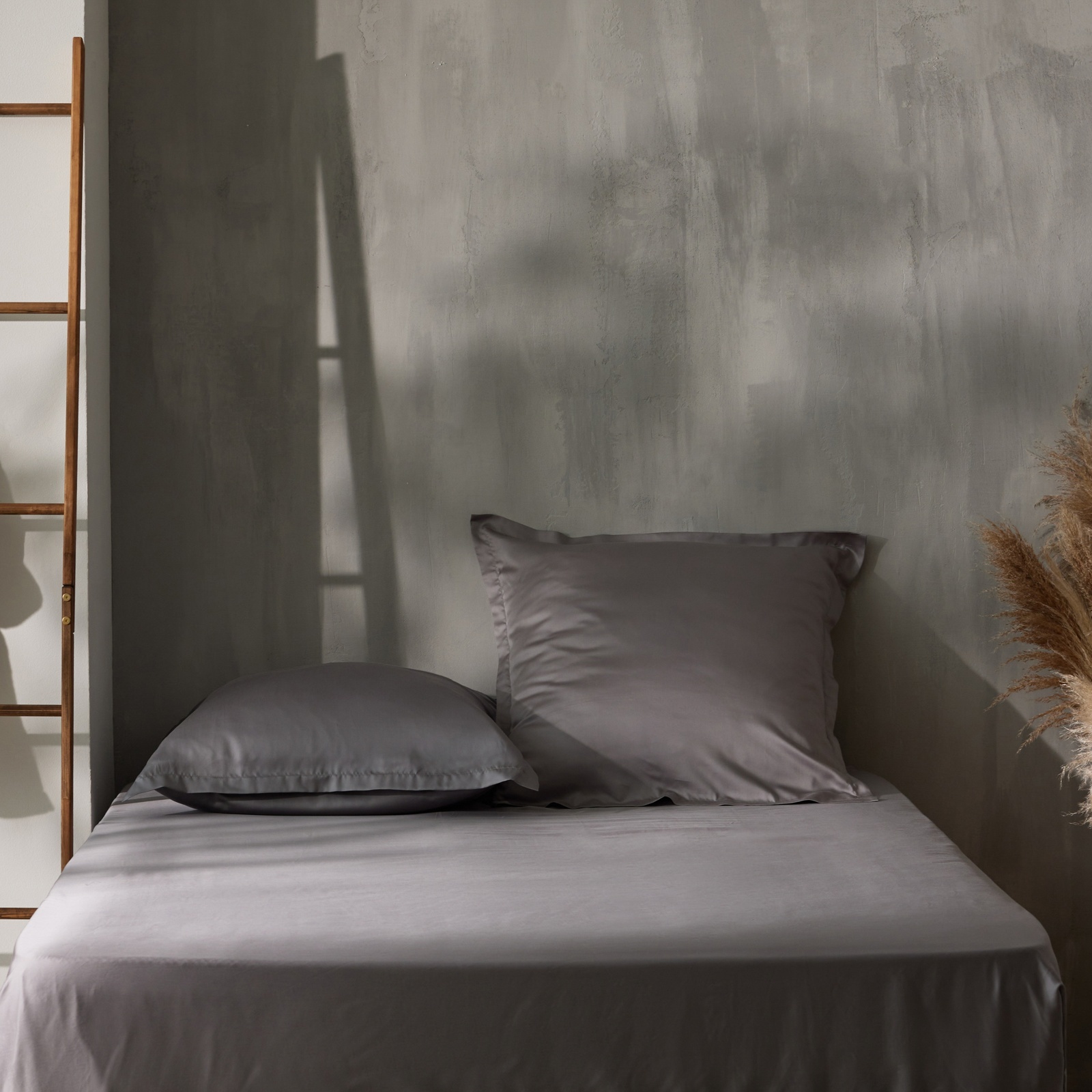 

Простыня на резинке SL Home Tencel 160x200+30 см , цв. серый