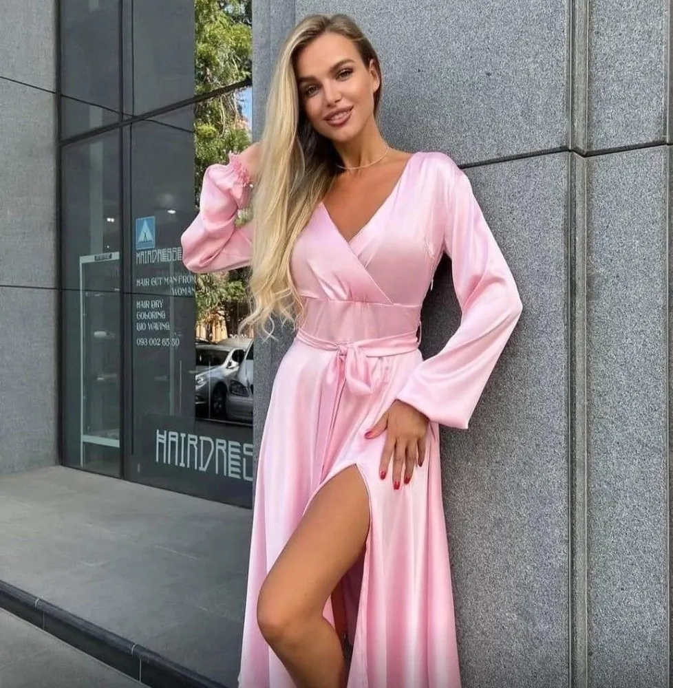 Платье женское Blancmange 975 розовое 44 RU