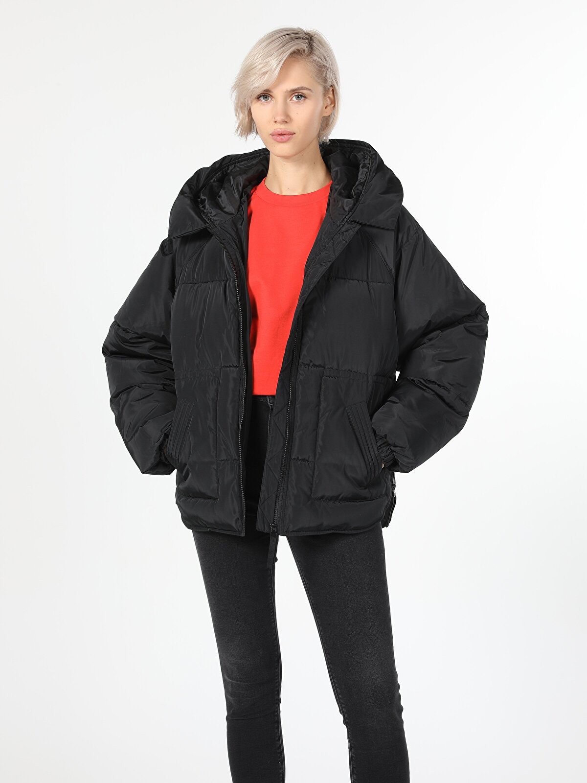 

Куртка женская Colin's CL1060936_Q1.V1_BLK черная L, CL1060936_Q1.V1_BLK